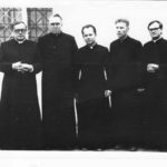 Członkowie Katolickiego Komitetu Obrony Praw Wierzących, Sigitas Tamkevičius w środku, 1978 rok. Zdj. Kauno arkivyskupija.