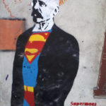 „Supermees Poska”. Grafiti w Tartu. Zdj. Dewdrop12 / Wikipedia / CC BY-SA 4.0.