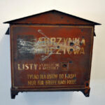 Skrzynka pocztowa Poczty Polskiej w Wolnym Mieście Gdańsku. Zdj. DerHexer / Wikimedia / Creative Commons.