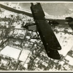 Samolot DH9 nr 70 w locie zimowym nad Tartu, ok. 1930-1936. Zdj. Estońskie Muzeum Historii / CC0.