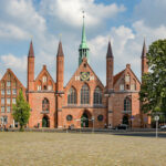 Średniowieczny Szpital Świętego Ducha. Zdj. Jorge Franganillo / Flickr / CC BY 2.0.